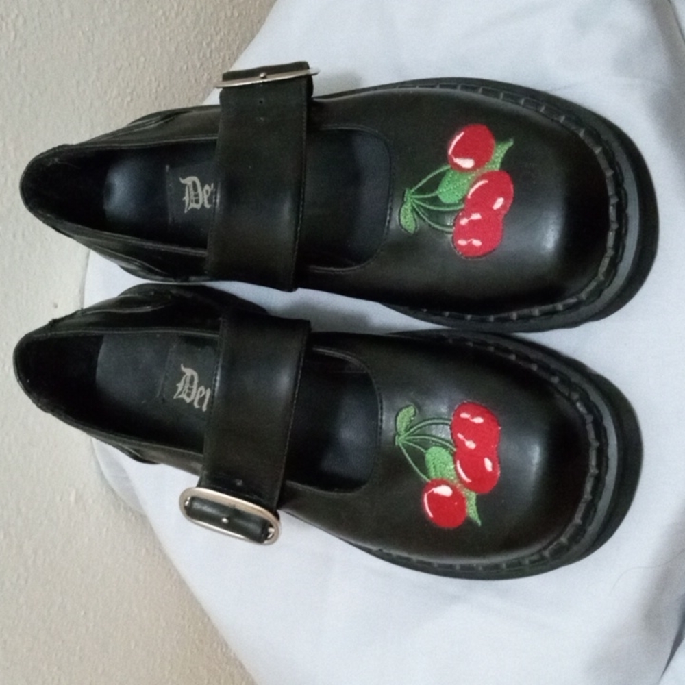 Demonia ladies shoes